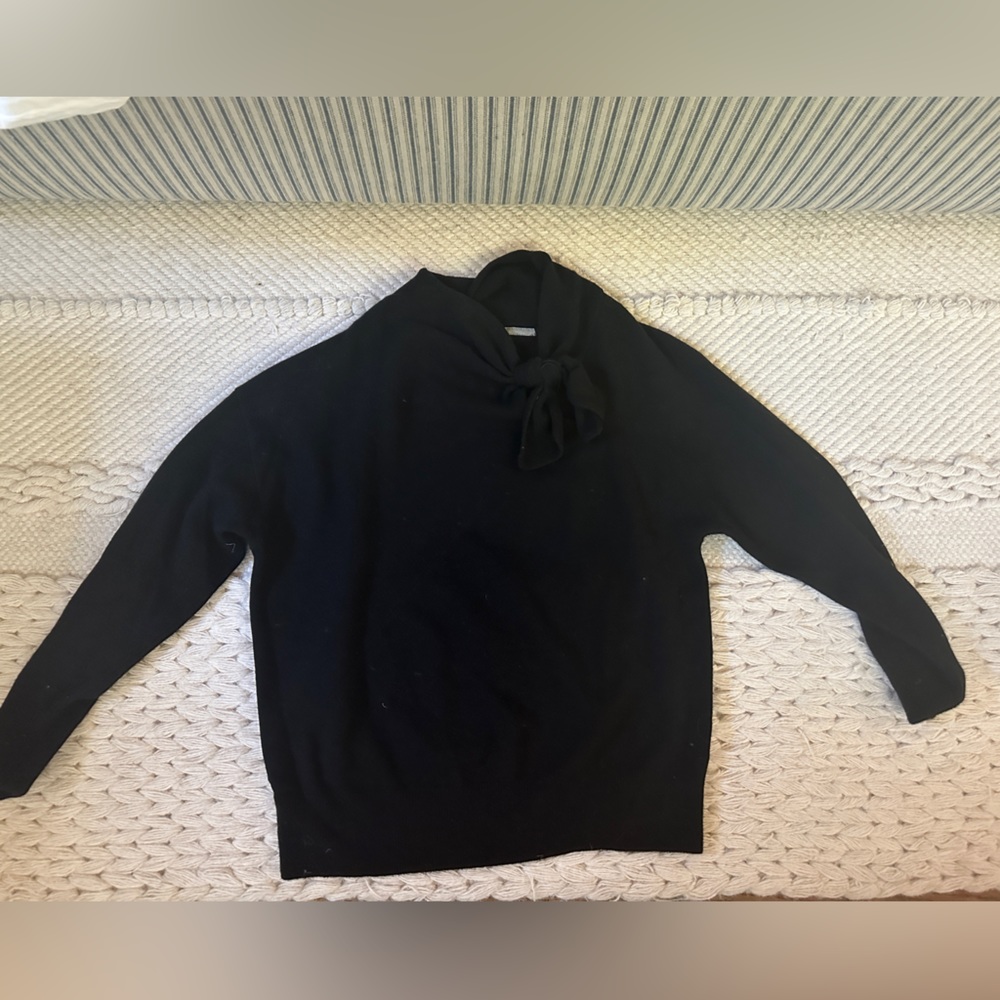 Brochu Walker - size M - cashmere sweater with tie